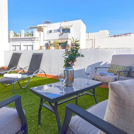 Genteel Arfe Terrace * Севилья
